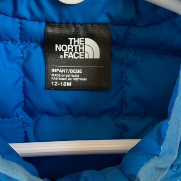 The North Face Puffer Vest - Picture 3 of 3